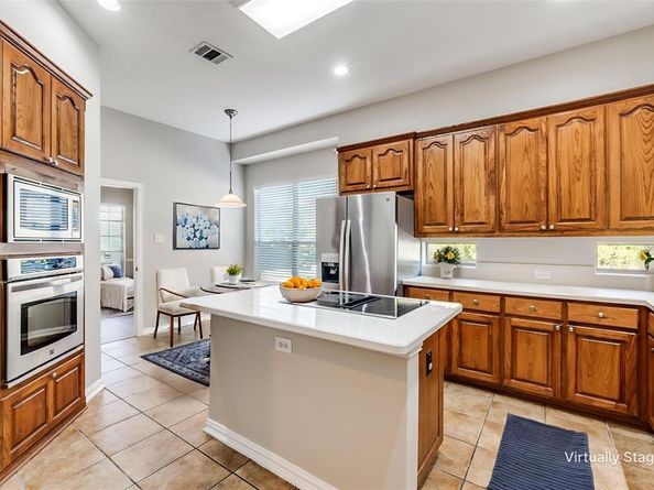 4742  Coyote Trail , Dallas Texas 75227