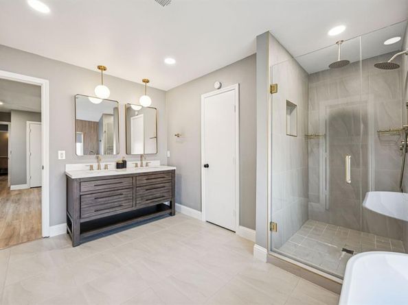 2833  Meadowbrook Drive , Plano Texas 75075