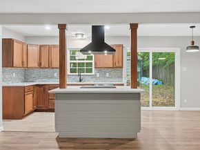 1025  Harris Drive , Euless Texas 76039