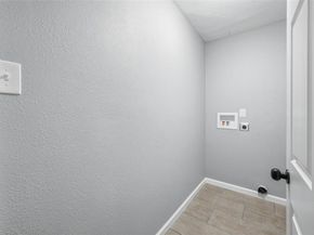 1025  Harris Drive , Euless Texas 76039