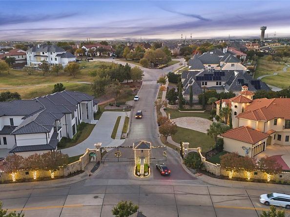 2316  Silver Table Drive , Lewisville Texas 75056