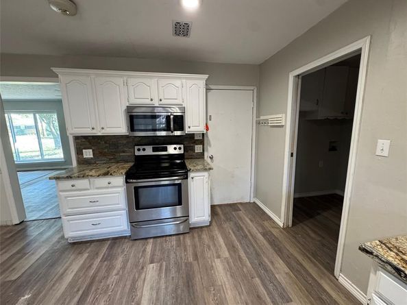 125  Redwood Drive , Highland Village Texas 75077