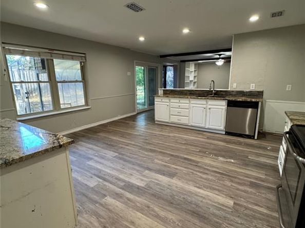 125  Redwood Drive , Highland Village Texas 75077