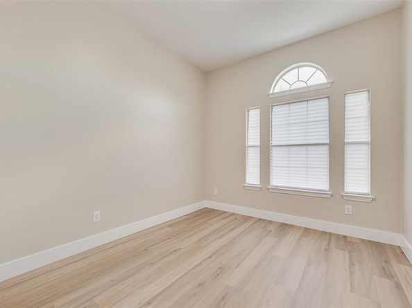 6120  Apache Drive , The Colony Texas 75056