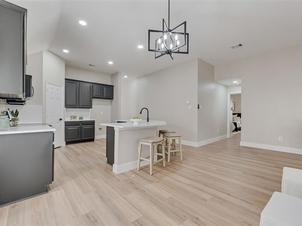 6120  Apache Drive , The Colony Texas 75056