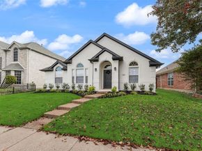 6120  Apache Drive , The Colony Texas 75056