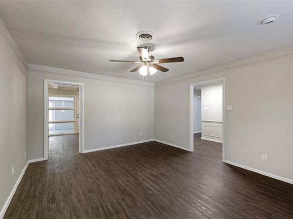 2321  Carten Street , Fort Worth Texas 76112