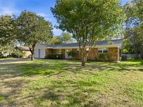 2321  Carten Street , Fort Worth Texas 76112