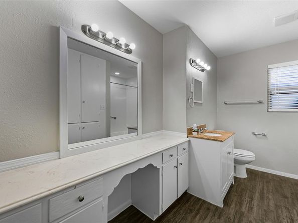 2321  Carten Street , Fort Worth Texas 76112