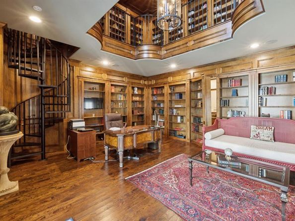 4210  Gloster Road , Dallas Texas 75220