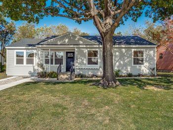 2411  Glengariff Drive 