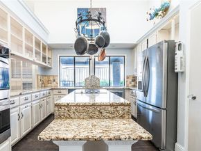 15124  Berry Trail , Dallas Texas 75248