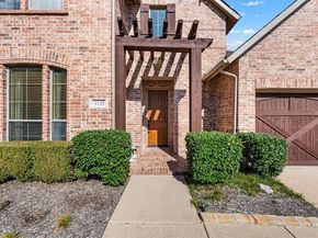 1125  Michener Way , Irving Texas 75063