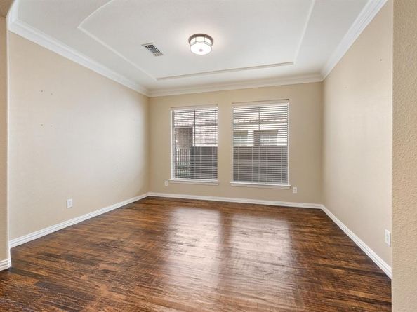 1125  Michener Way , Irving Texas 75063