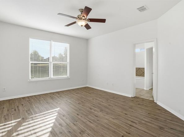 5860  Barrier Reef Drive , Fort Worth Texas 76179