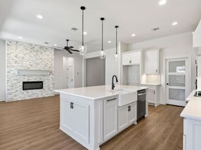 902  Boston Lane , River Oaks Texas 76114