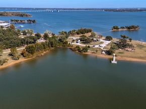 718  Glen Rhea Drive , Lake Dallas Texas 75065