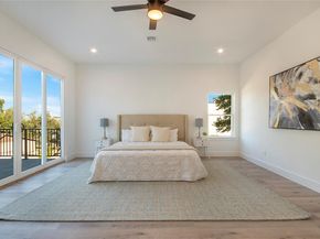 2005  Hearne Avenue , Dallas Texas 75212