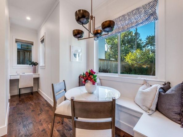 6726  Park Lane , Dallas Texas 75225