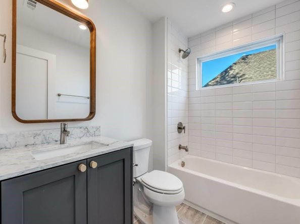 6726  Park Lane , Dallas Texas 75225