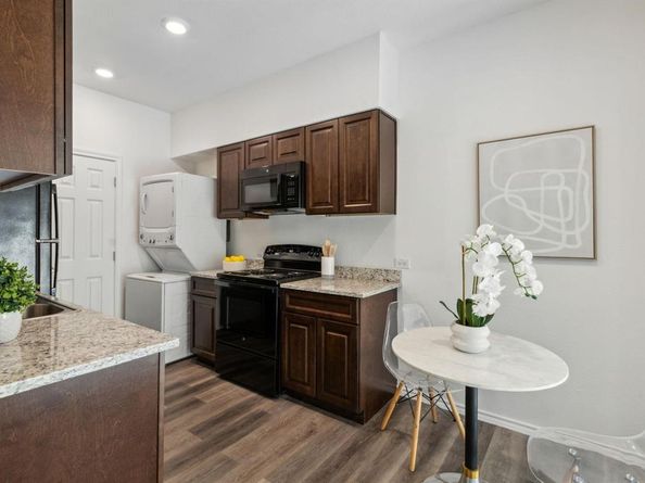 11222  Park Central Place  D, Dallas Texas 75230