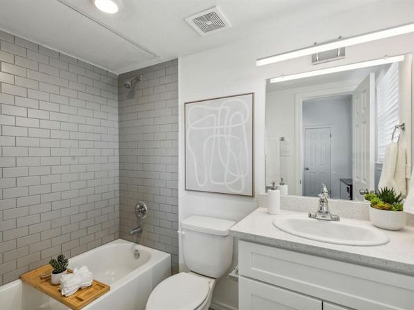 11222  Park Central Place  D, Dallas Texas 75230