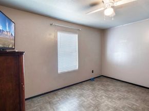 3515 W Clarendon Drive , Dallas Texas 75211