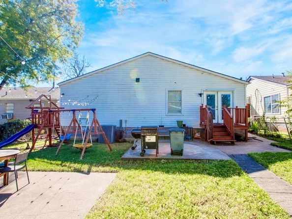 3515 W Clarendon Drive , Dallas Texas 75211