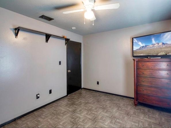 3515 W Clarendon Drive , Dallas Texas 75211