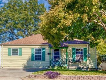 3515 W Clarendon Drive 