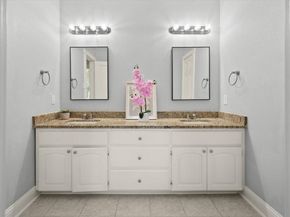 1201 W Arlington Avenue , Fort Worth Texas 76110