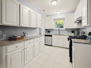 1201 W Arlington Avenue , Fort Worth Texas 76110