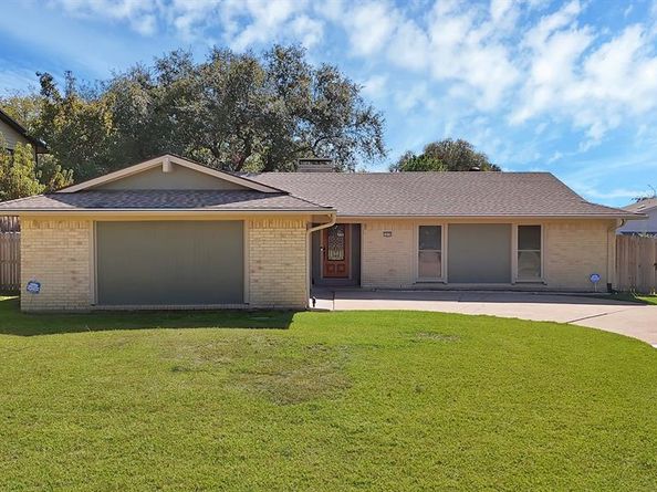 1616  Sara Lane , Richardson Texas 75081