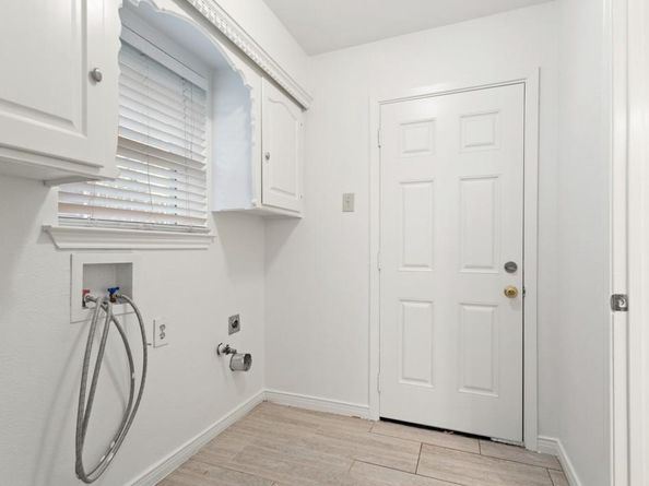 11045  Carissa Drive , Dallas Texas 75218