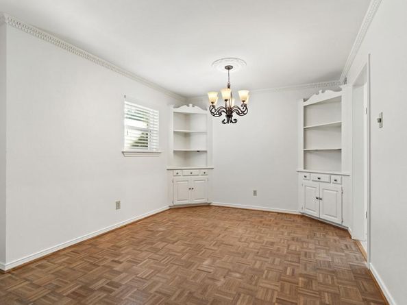 11045  Carissa Drive , Dallas Texas 75218