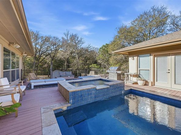 2218  Southern Oaks Drive , Cedar Hill Texas 75104