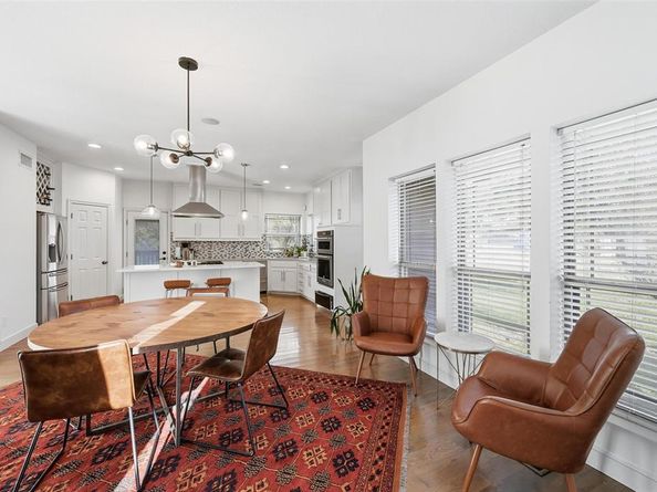 2218  Southern Oaks Drive , Cedar Hill Texas 75104