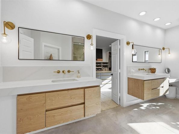 2218  Southern Oaks Drive , Cedar Hill Texas 75104