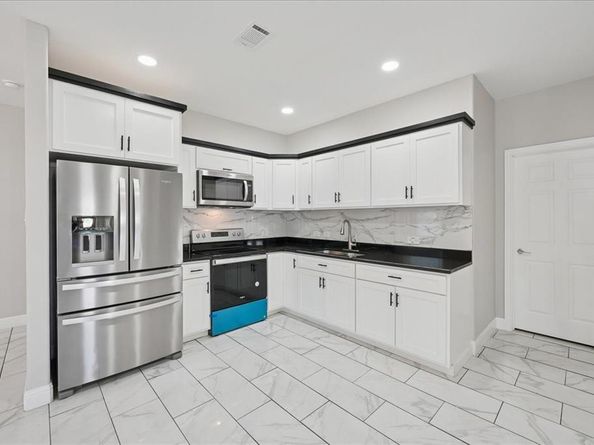 2636  Carter Avenue , Fort Worth Texas 76103