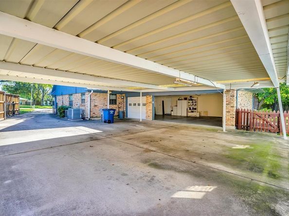 12035  Loch Ness Drive , Dallas Texas 75218