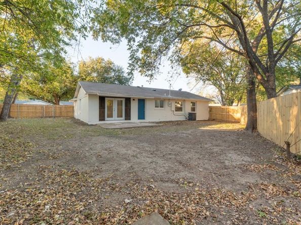 1925  Balla Way , Grand Prairie Texas 75051