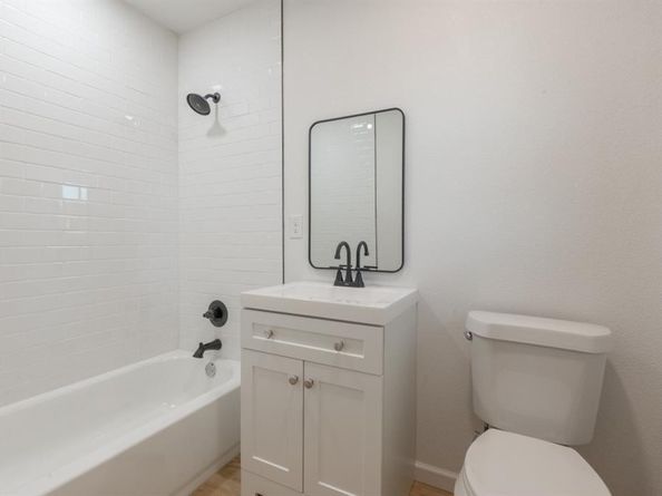 1925  Balla Way , Grand Prairie Texas 75051