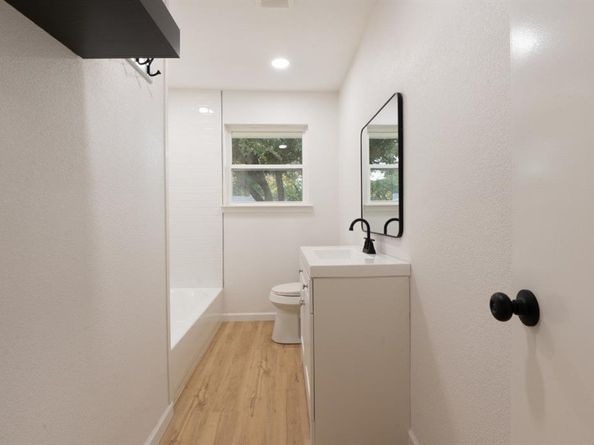 1925  Balla Way , Grand Prairie Texas 75051