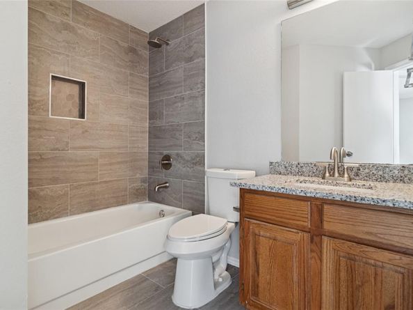 2113  Fawn Ridge Trail , Carrollton Texas 75010