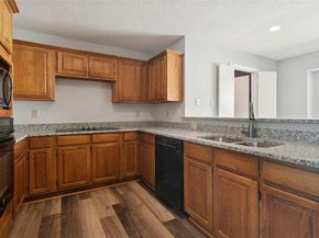 2113  Fawn Ridge Trail , Carrollton Texas 75010