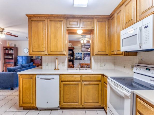 1105  Sproles Drive , Benbrook Texas 76126