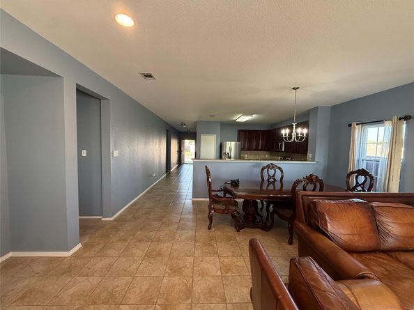 909  Bee Creek Lane , Fort Worth Texas 76120