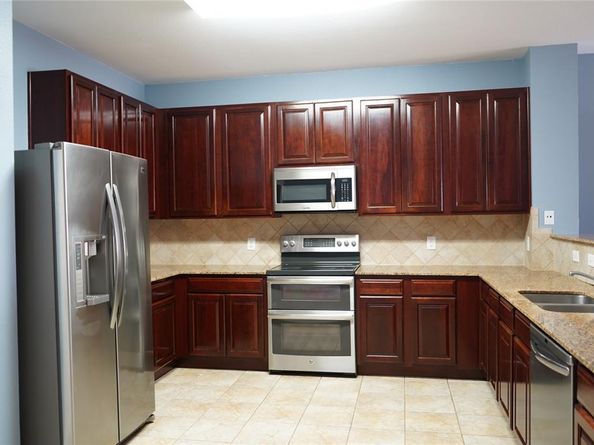 909  Bee Creek Lane , Fort Worth Texas 76120