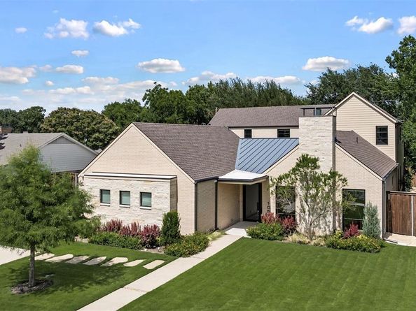 10510  Les Jardins Drive , Dallas Texas 75229