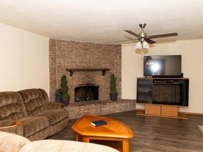 7154  Hedge Drive , Dallas Texas 75249